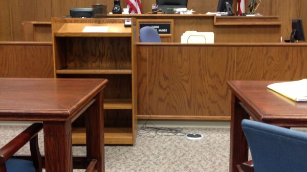 courtroom-stock 144091