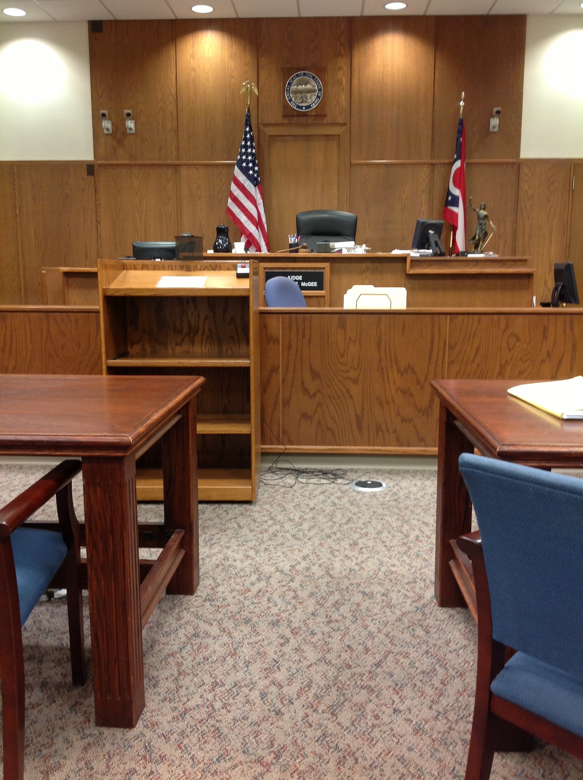 courtroom-stock 144091